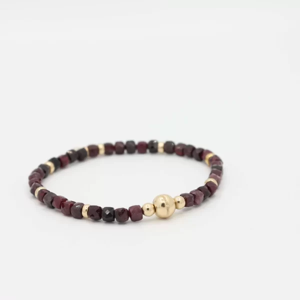 Cube armband met Granaat