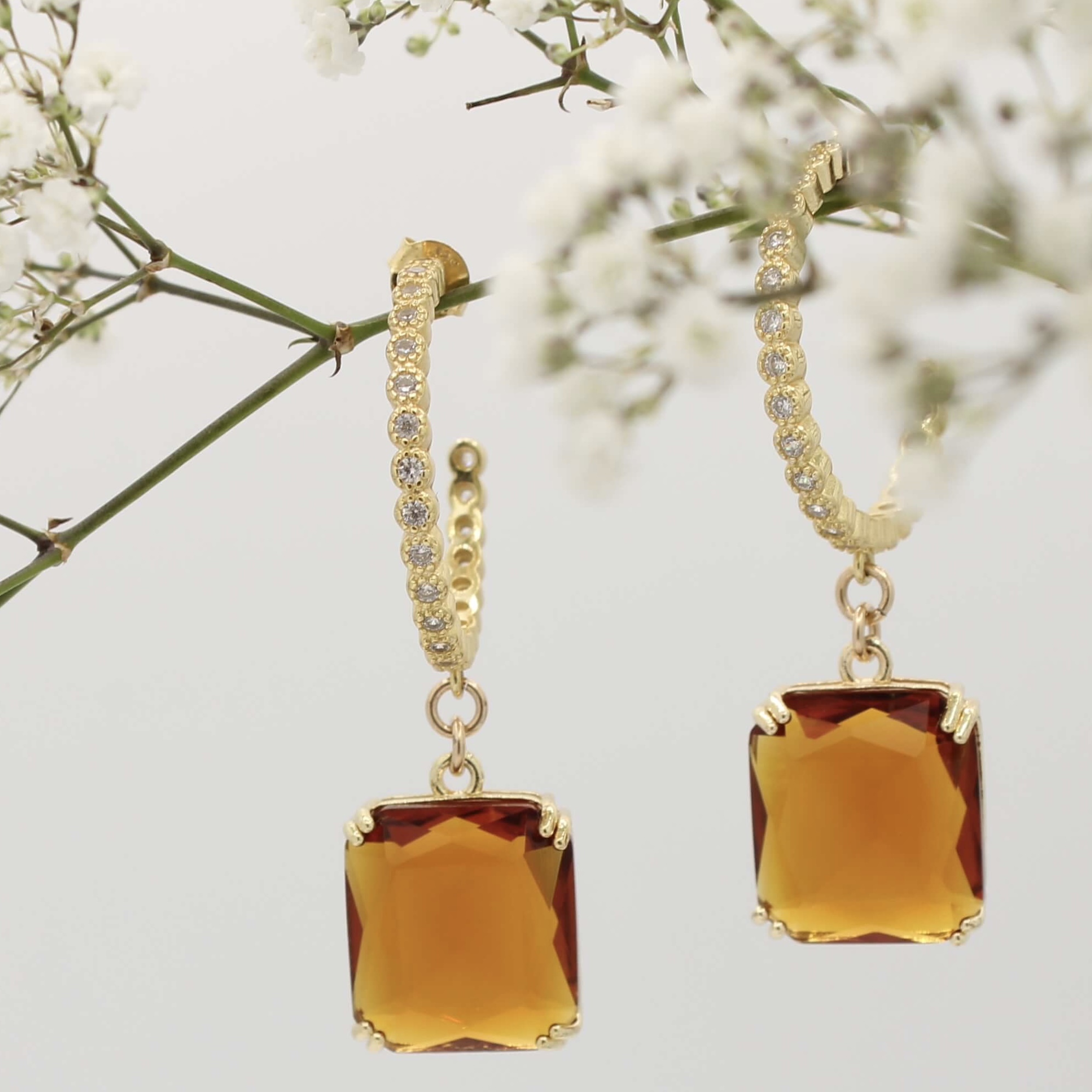 PaulinaM - Handgemaakte, high end armbanden, oorbellen en Colliers