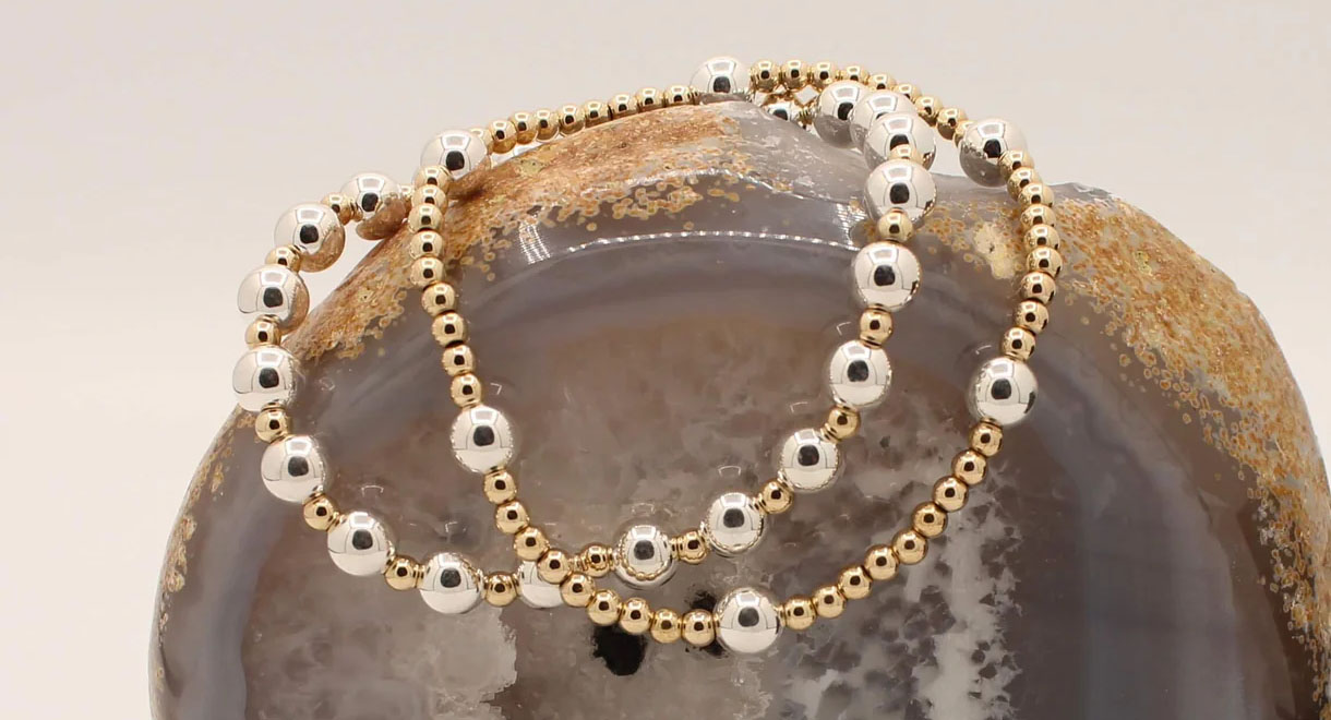 PaulinaM - Handgemaakte, high end armbanden, oorbellen en Colliers