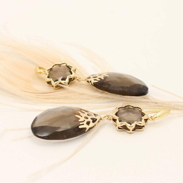 Statement oorbellen taupe